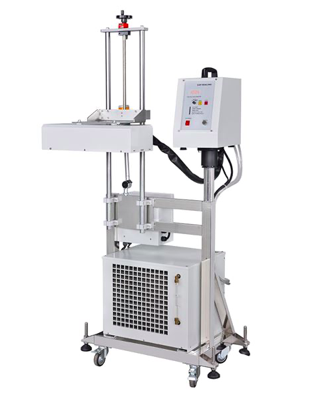 铝箔封口机‌硅胶条